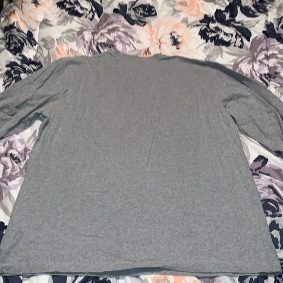 Like new mens Carhartt long sleeve pocket tee - Picture 5 of 5